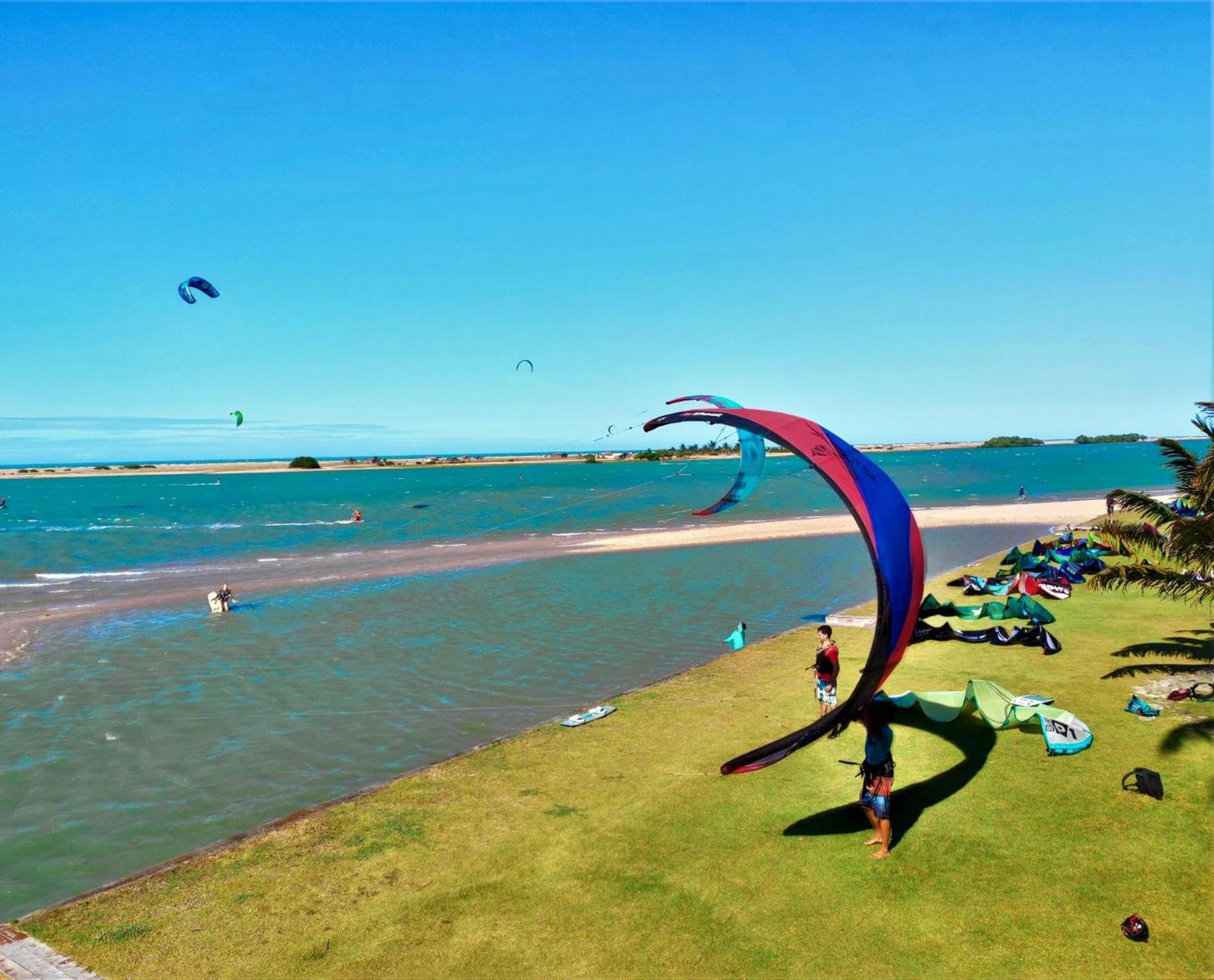 7 Beaufort - Kitesurf Pousada Itarema Luaran gambar